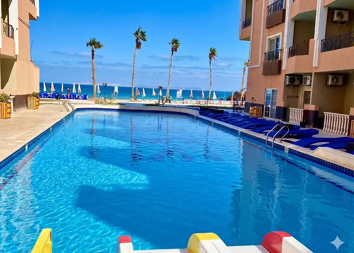 Romantic With Garden, Pool And Hurghada