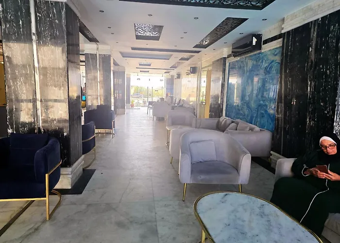 Apartamento Romantic With Garden, Pool And